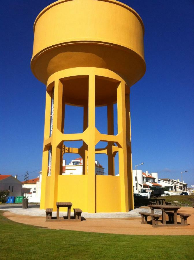 Peniche Surf Lodge 2 Kültér fotó